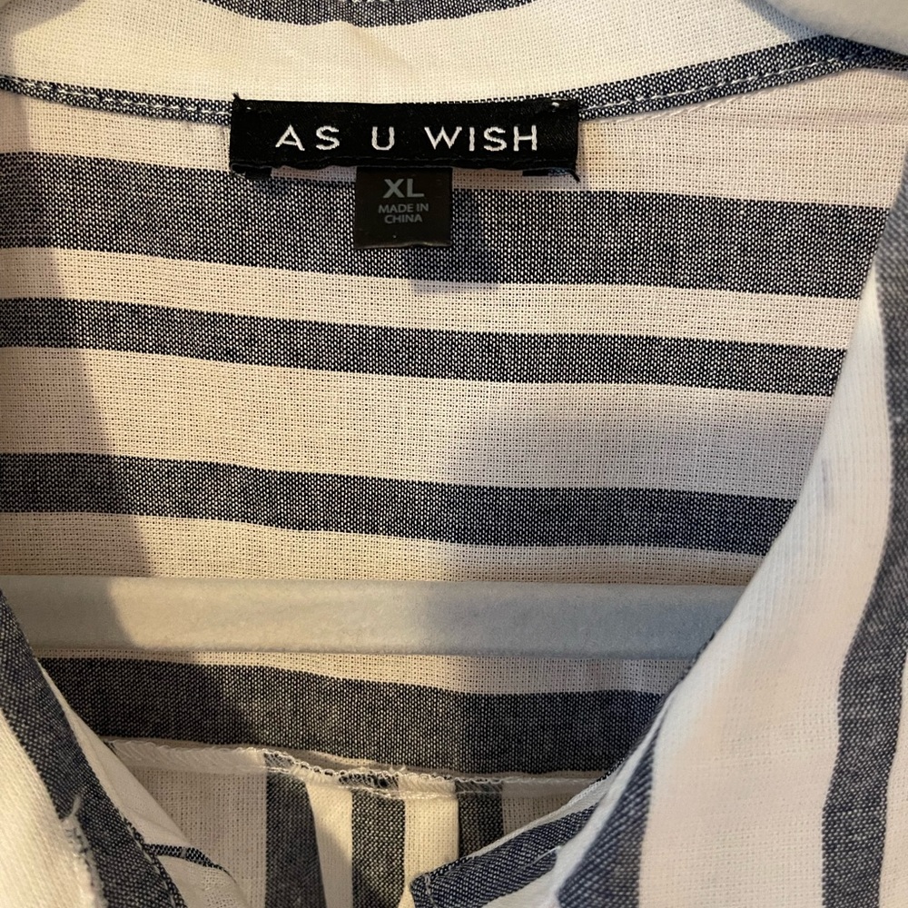 Romper - Picture 2 of 3